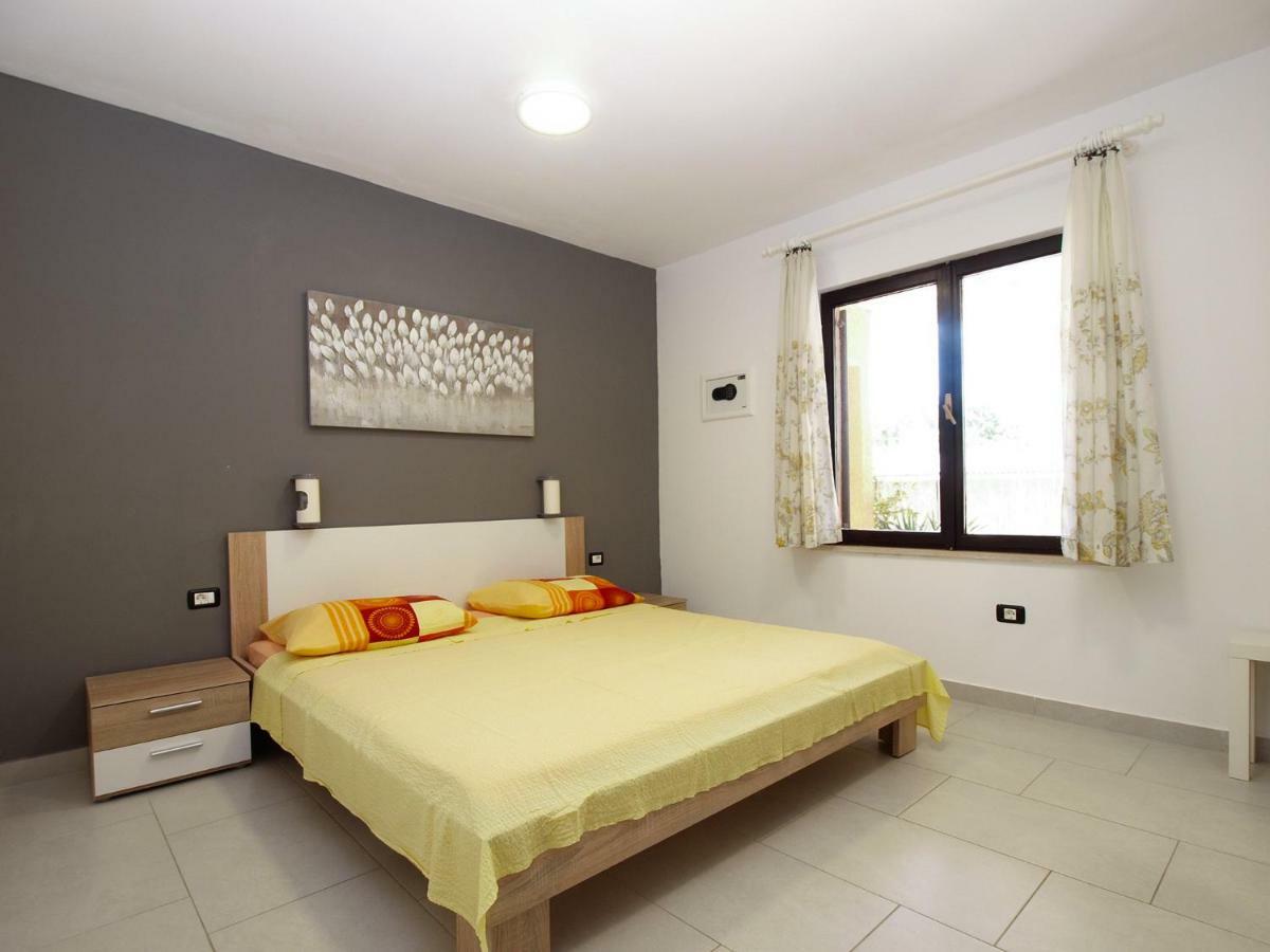 فيلا House Puntizela 747 بولا المظهر الخارجي الصورة